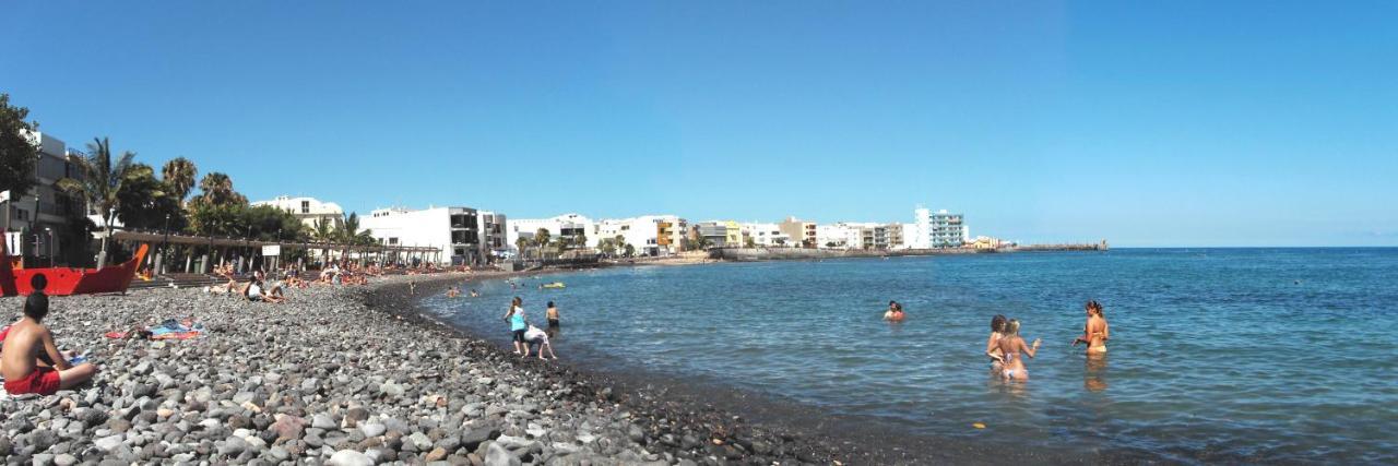Arinaga Beach Apartment ภายนอก รูปภาพ